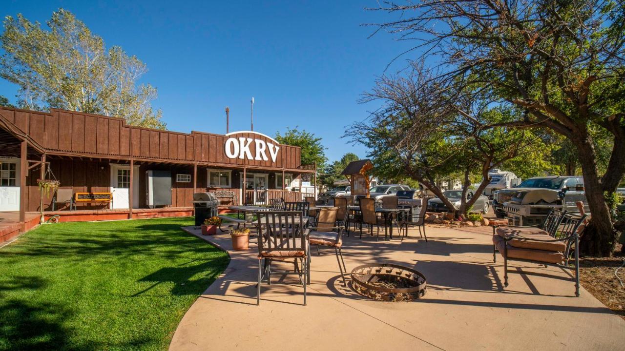 Outdoor Glamping Rockwood II OK29 Appartement Moab Buitenkant foto